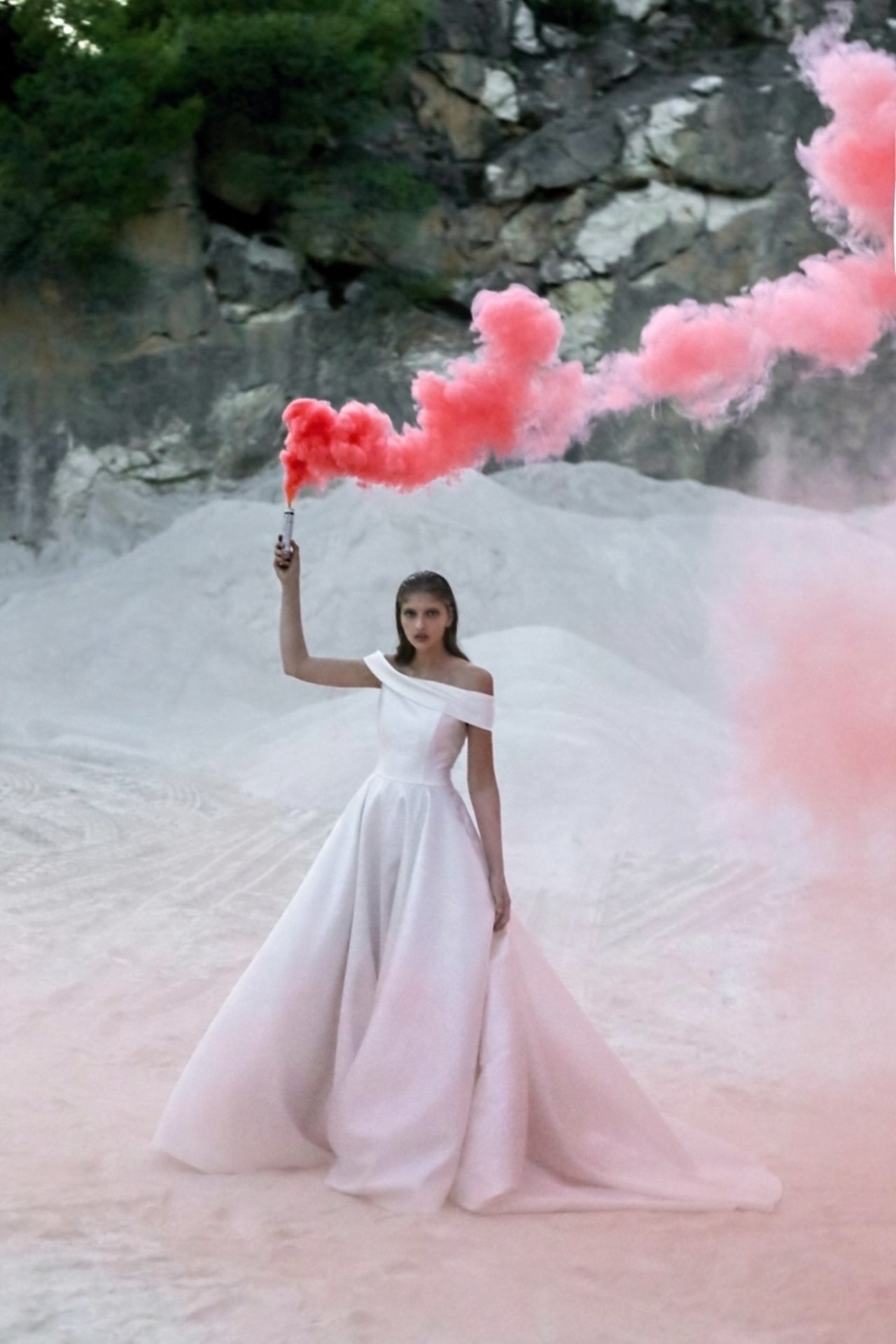 Athena L14 (1) Athena L14 (1)